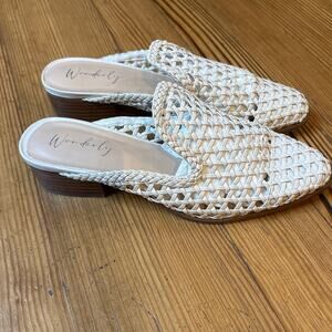 Wonderly cream woven crochet faux leather pointed toe heeled mules‎ SIZE 7